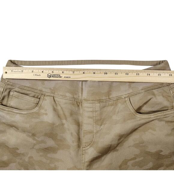 Denim & Co. Women's Brown Camo Comfy Knit Straight Leg Pull-On Jean Size M - Picture 6 of 6